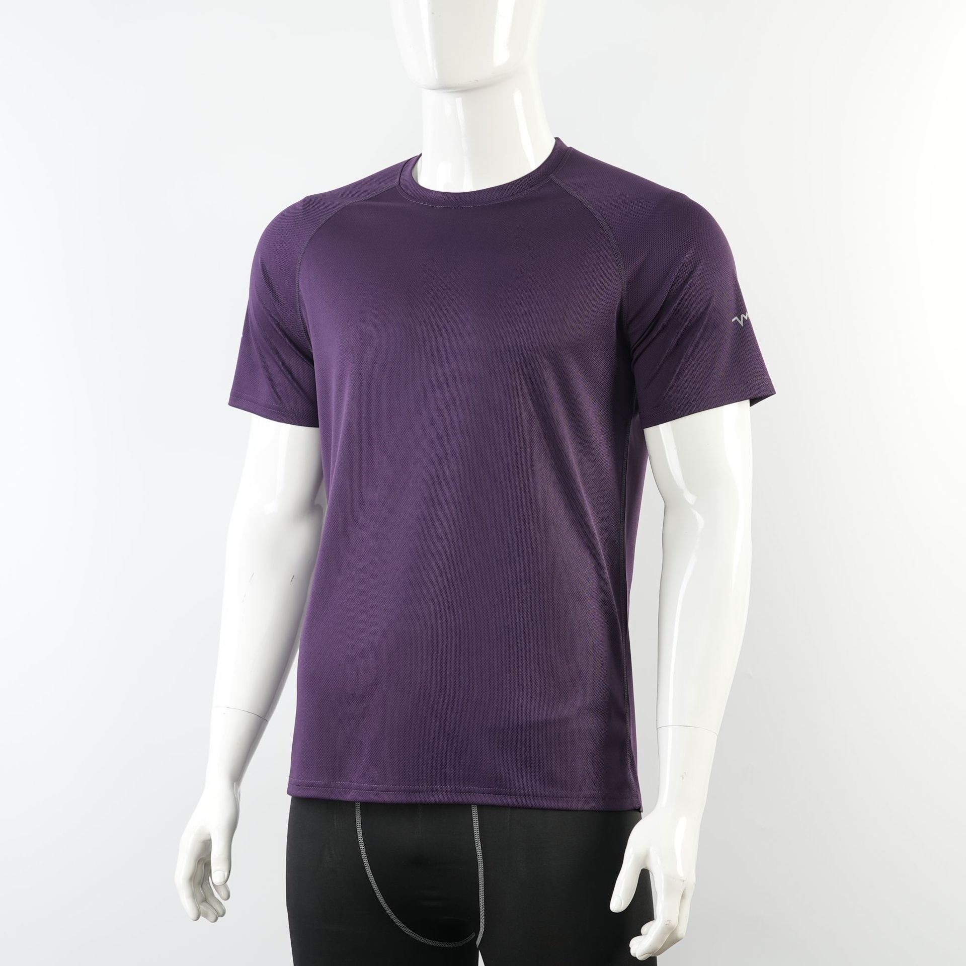 Athletic Fit Quick-dry Men's T-shirt: Breathable Performance Top for Gym and Training