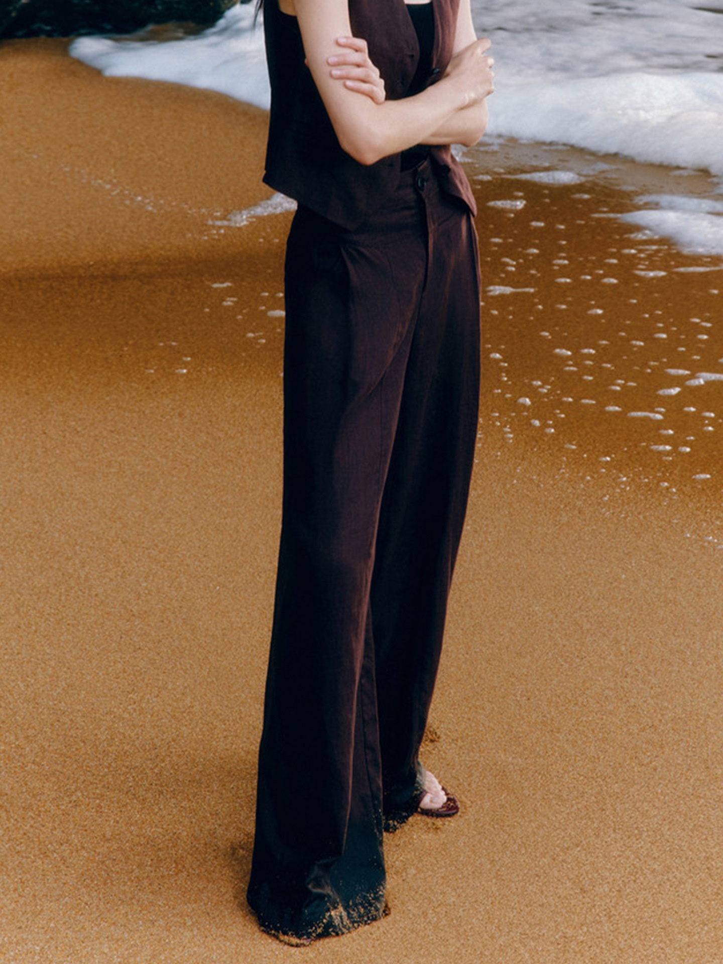 100% Linen High-Waisted Wide-Leg Linen Trousers