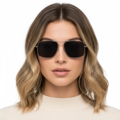 BS2503-0069_Silver_Aviator_Metal_Sunglasses_model