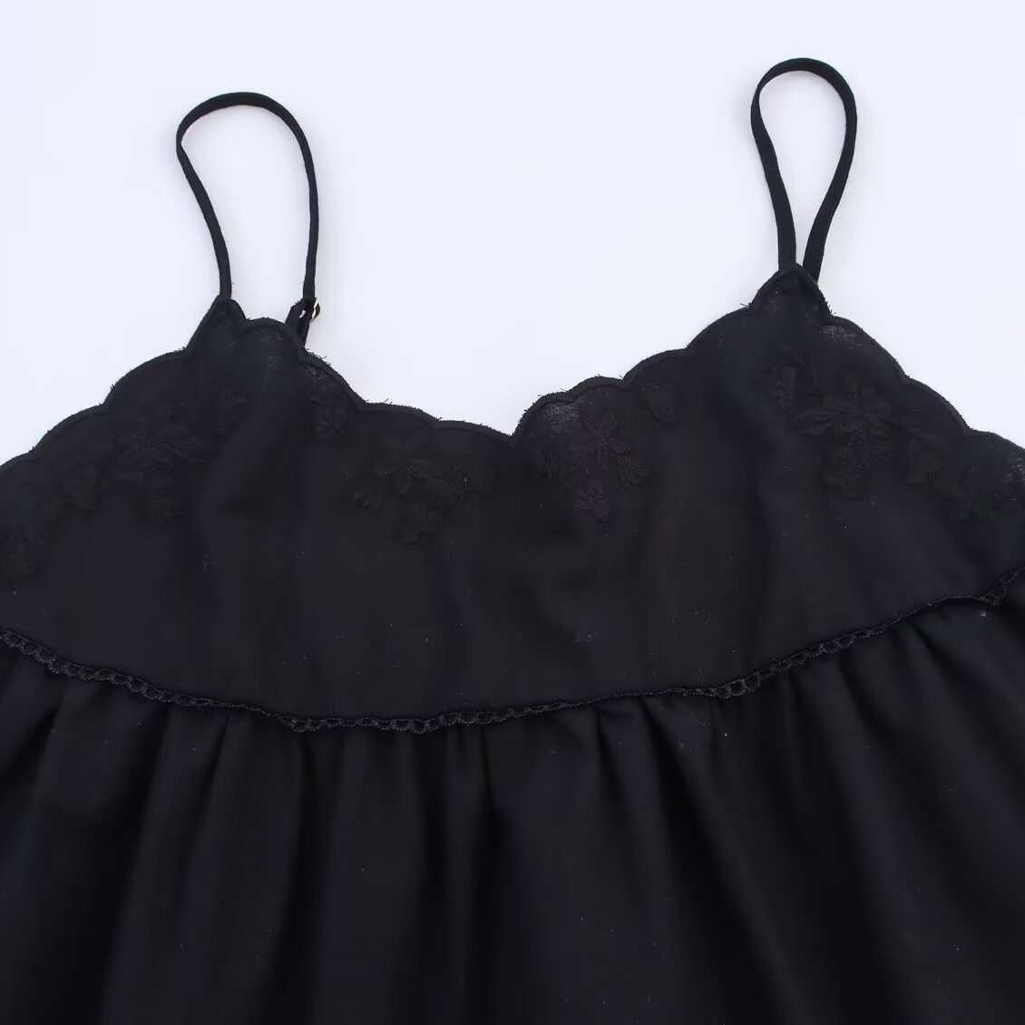 Embroidered Blouse Trendy European Style Top KUN-00126