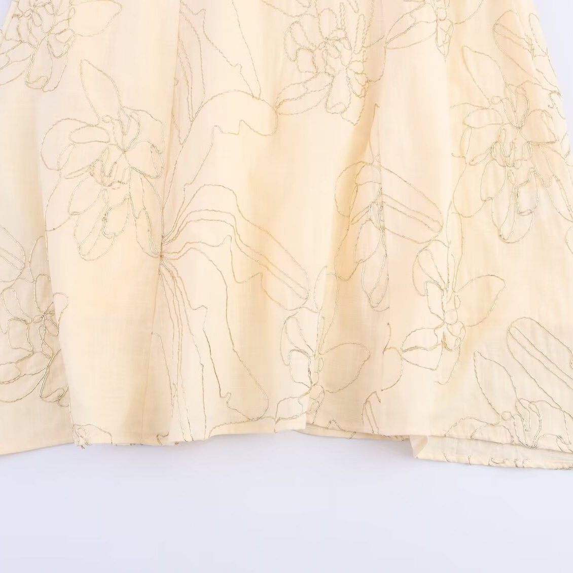 Vestido halter con bordado floral - Elegante vestido de verano para mujer KUN-00058