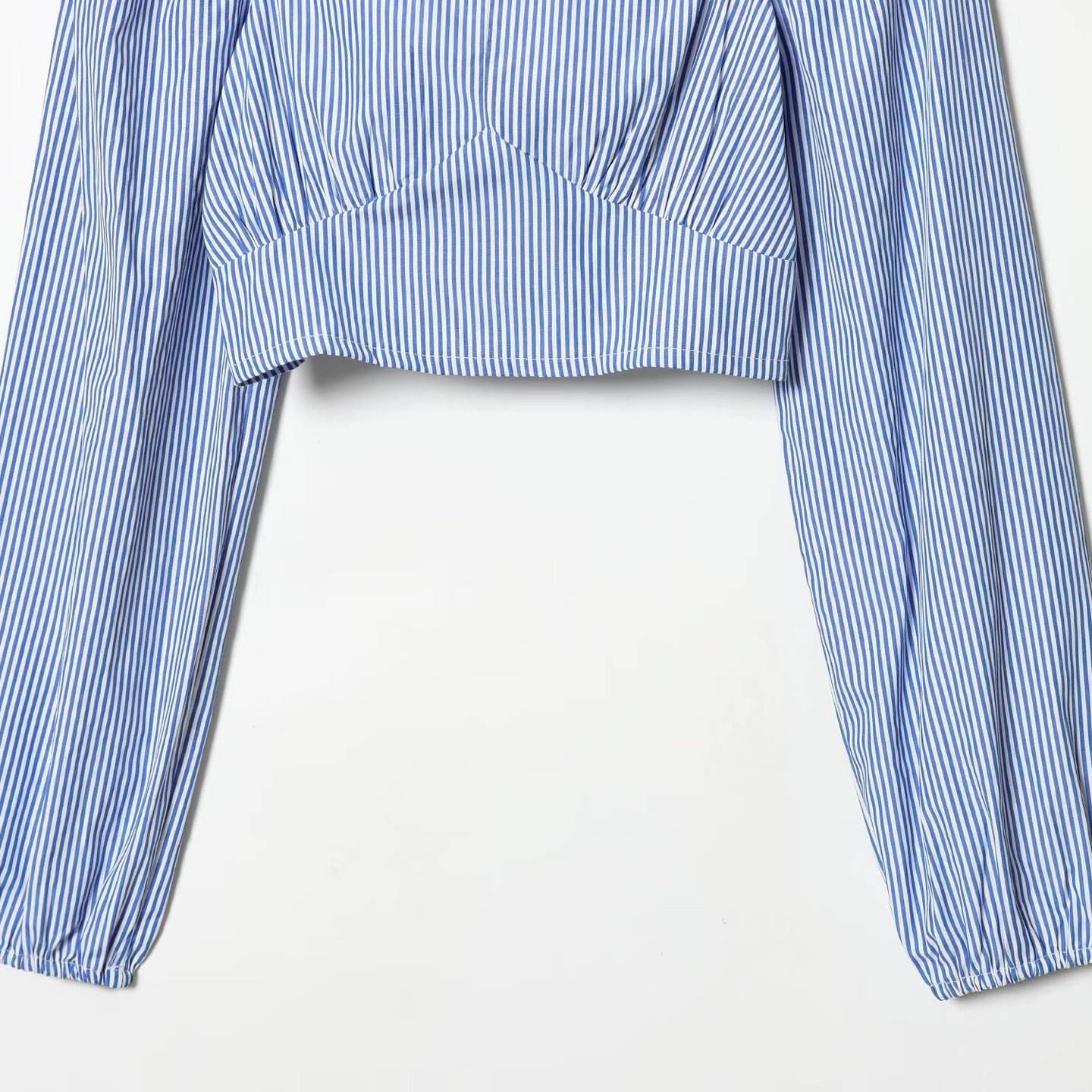 Gestreiftes Crop-Top – Schick & Stilvoll KUN-00021