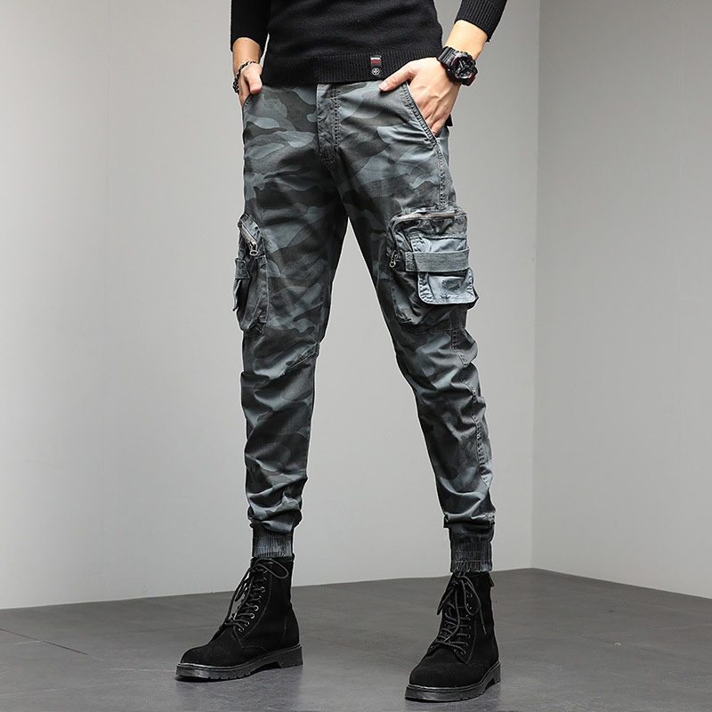 Tapered Camouflage Multi-Pocket Men's Cargo Pants for Casual Streetwear