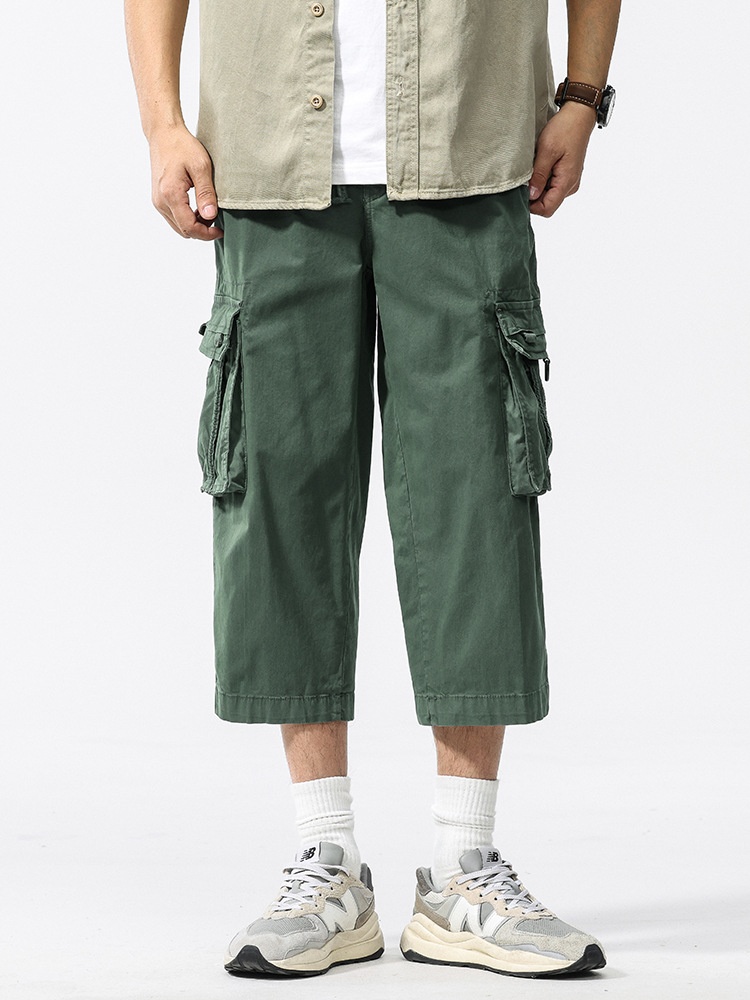 Relaxed Fit Multi-Pocket Functional Men's Cropped Cargo Pants