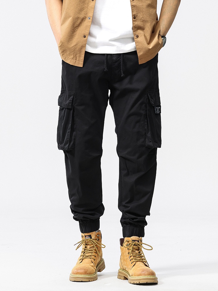 Tapered Fit Multi-Pocket Men's Cargo Pants for Casual Wear