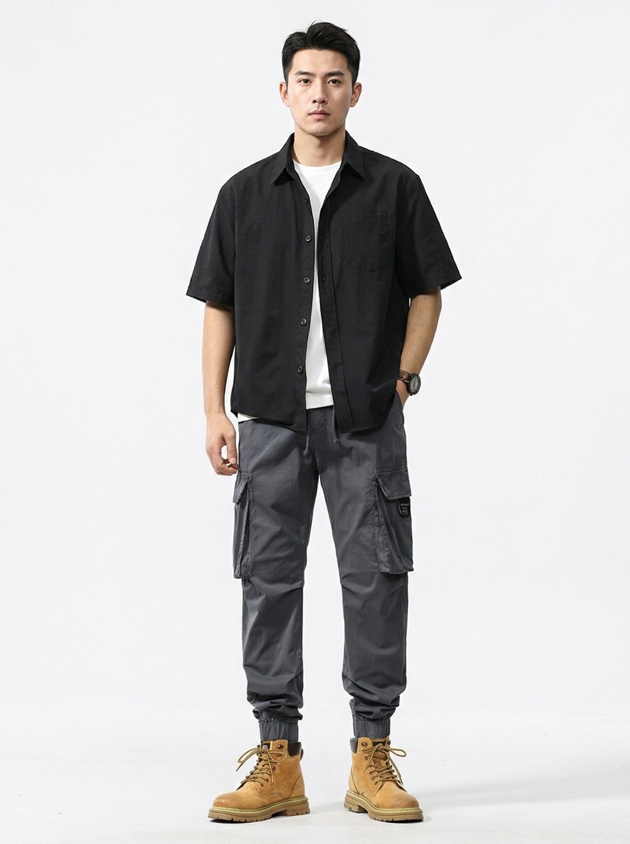 Tapered Fit Multi-Pocket Men's Cargo Pants for Casual Wear