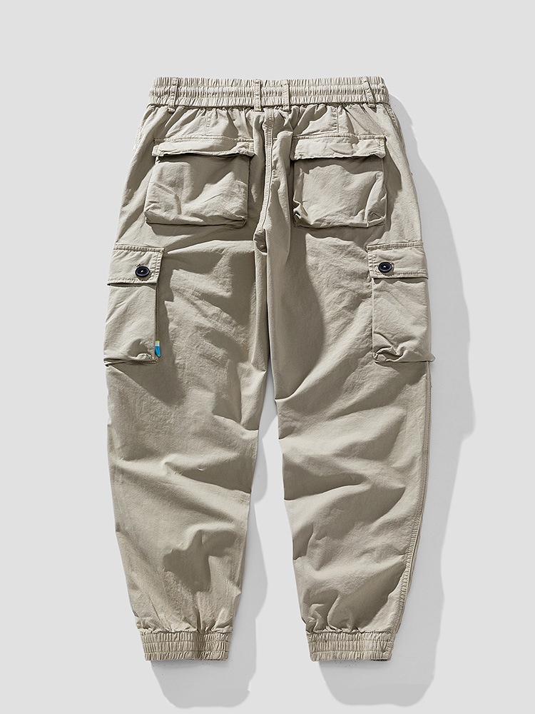 Durable Design Casual Athletic Men's Cargo Pants for Travel and Outdoor Wear