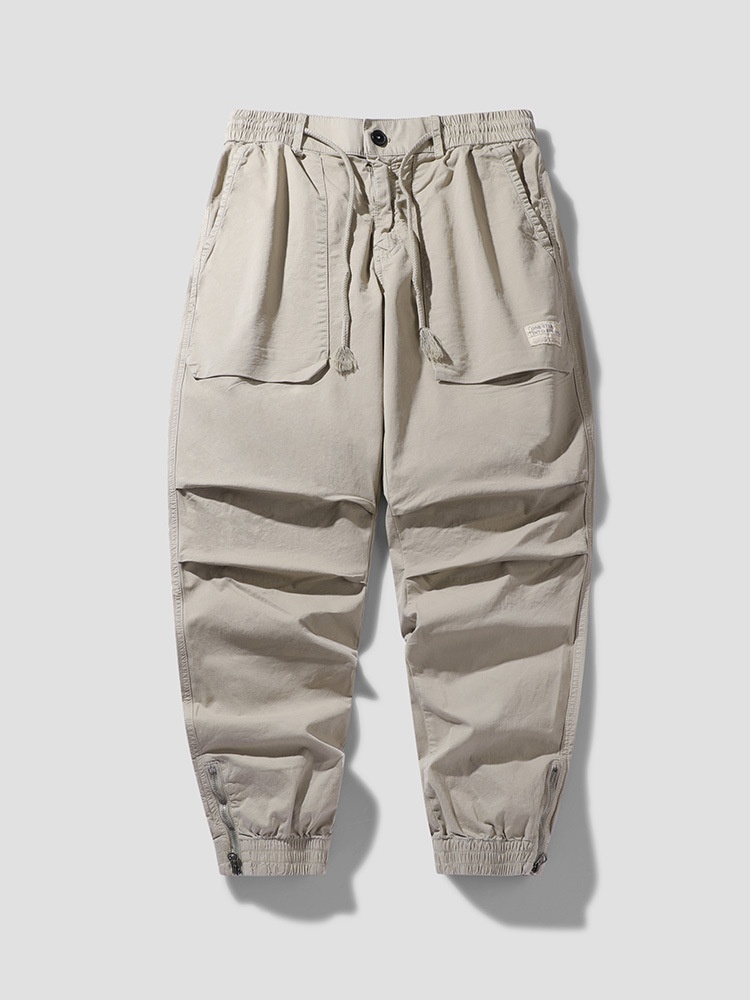 Vintage-Inspired Tapered Men's Cargo Pants for Casual Wear
