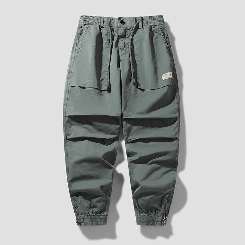 Vintage-Inspired Tapered Men's Cargo Pants for Casual Wear