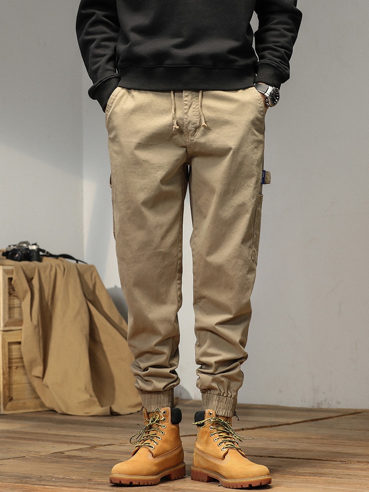 Stretch Fit Versatile Men's Cargo Pants for Casual Outdoor Wear