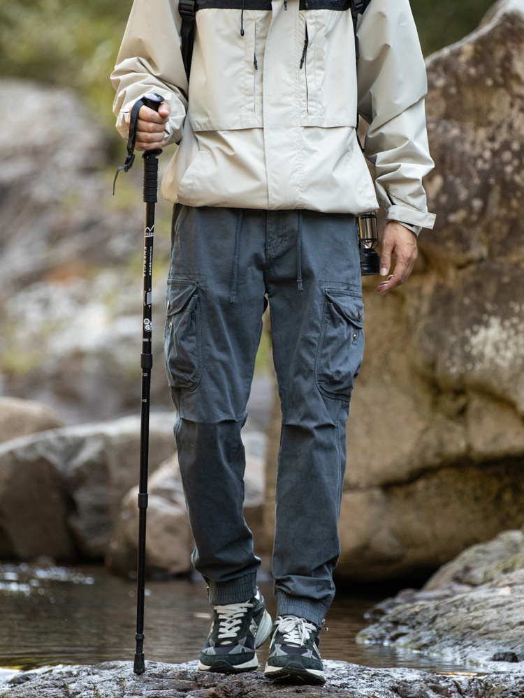Functional Multi-Pocket Men's Cargo Pants for Outdoor Hiking and Casual Wear