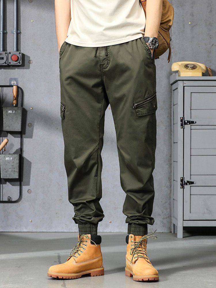 Slim Fit Stretch Functional Men's Jogger Cargo Pants for Casual Athletic Wear