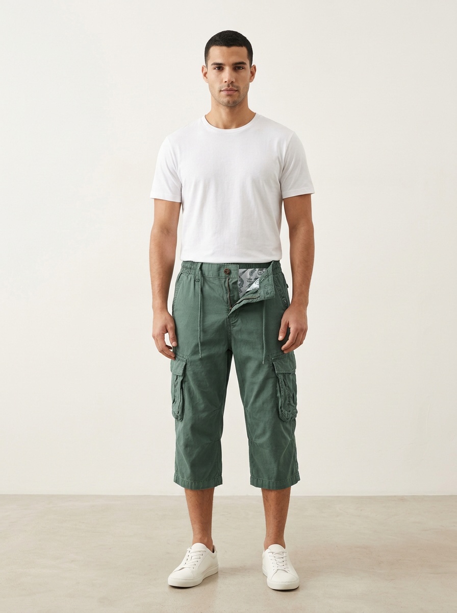 Relaxed Fit Vintage Cropped Men's Cargo Pants for Casual Wear