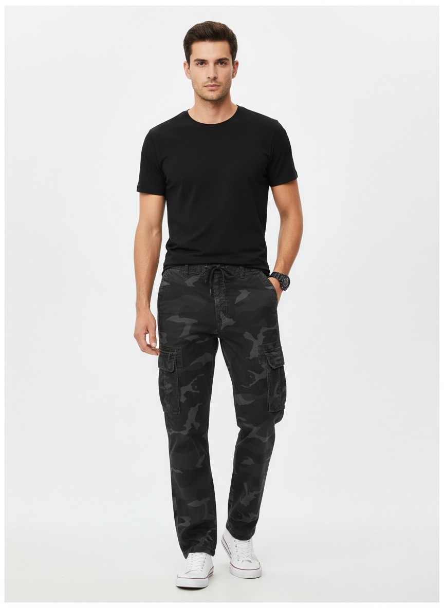 Straight Leg Camouflage Multi-Pocket Men's Cargo Pants for Casual Streetwear