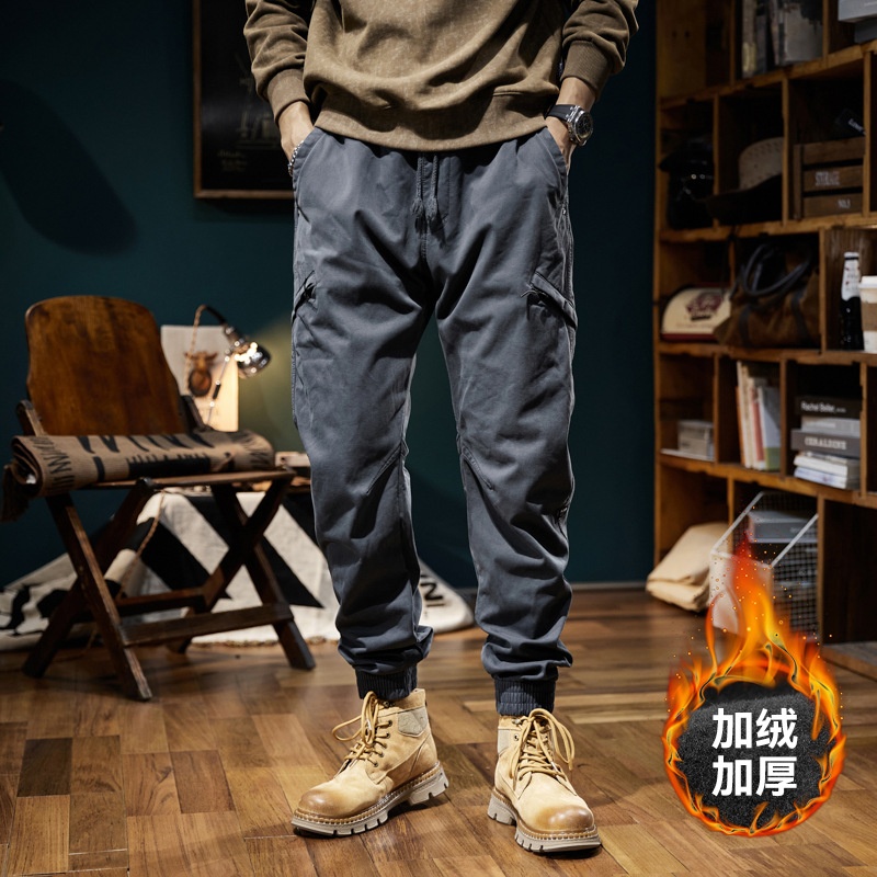 Fleece-Lined Tapered Men's Cargo Pants for Casual Outdoor Winter Wear