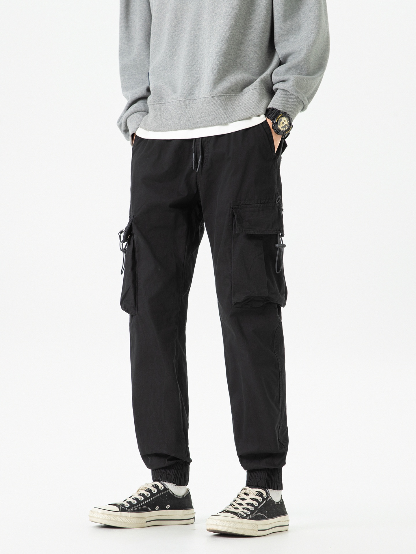 Vintage Multi-Pocket Cuffed Men's Cargo Pants for Casual Wear