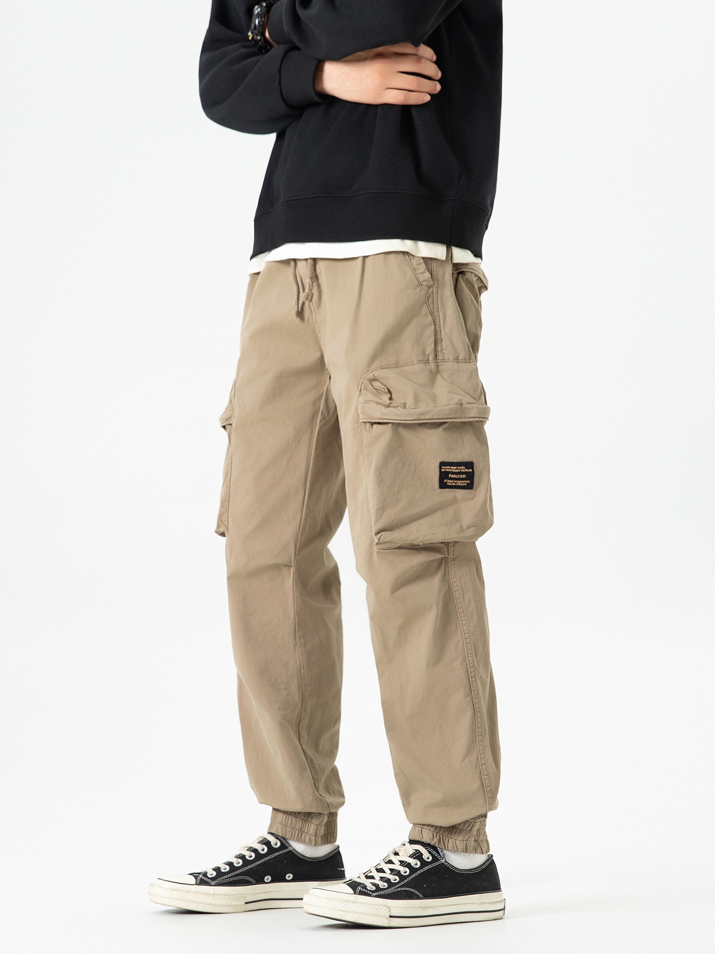 Vintage Multi-Pocket Cuffed Men's Cargo Pants for Casual Wear