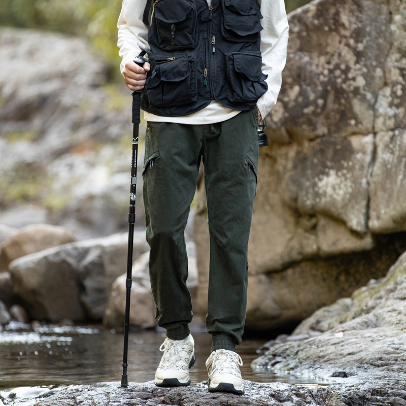 Relaxed Fit Multi-Pocket Men's Cargo Pants for Outdoor Casual Wear