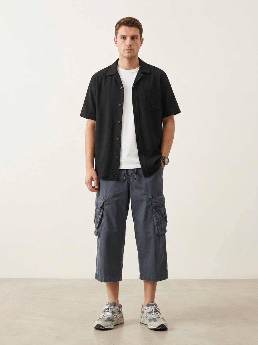 Straight Leg Loose Fit Cropped Men's Cargo Pants for Casual Athletic Wear