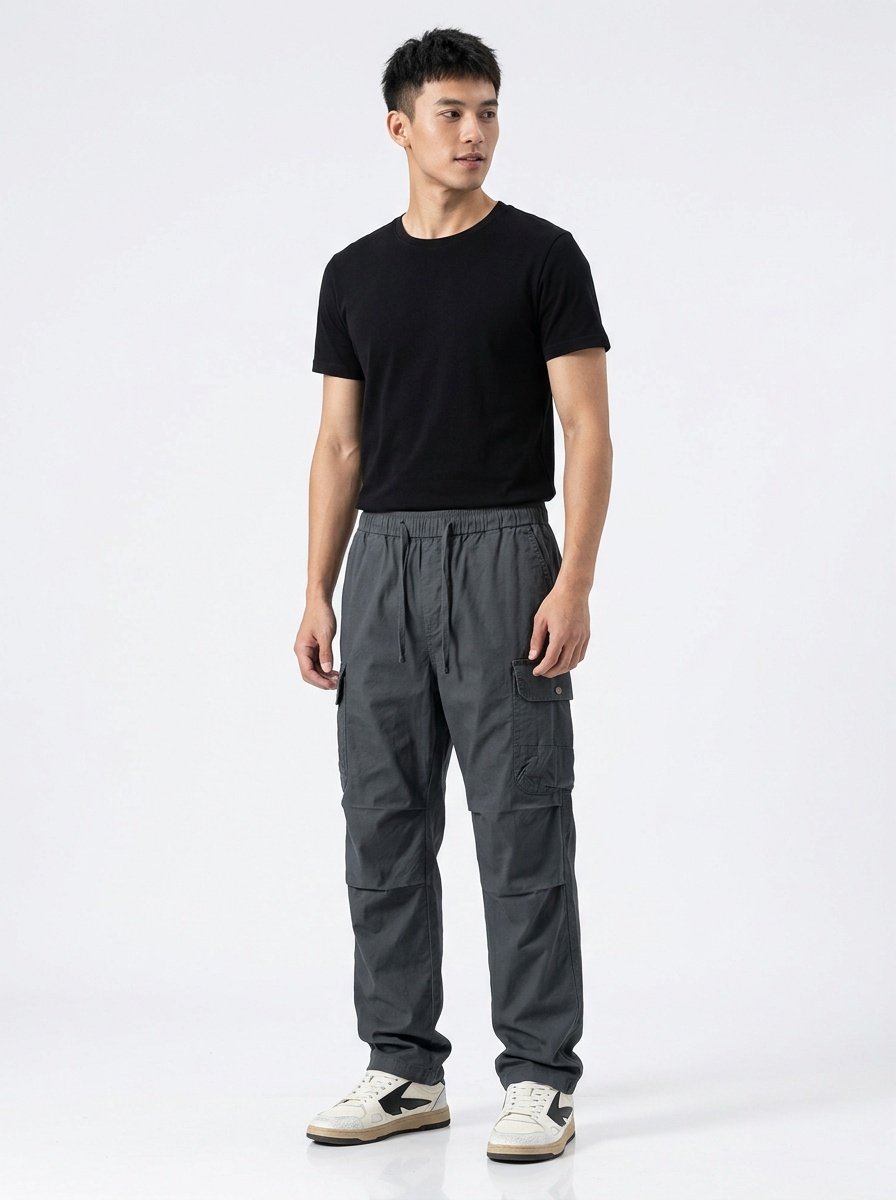 Functional Multi-Pocket Retro Style Men's Cargo Pants for Spring and Summer Casual Wear