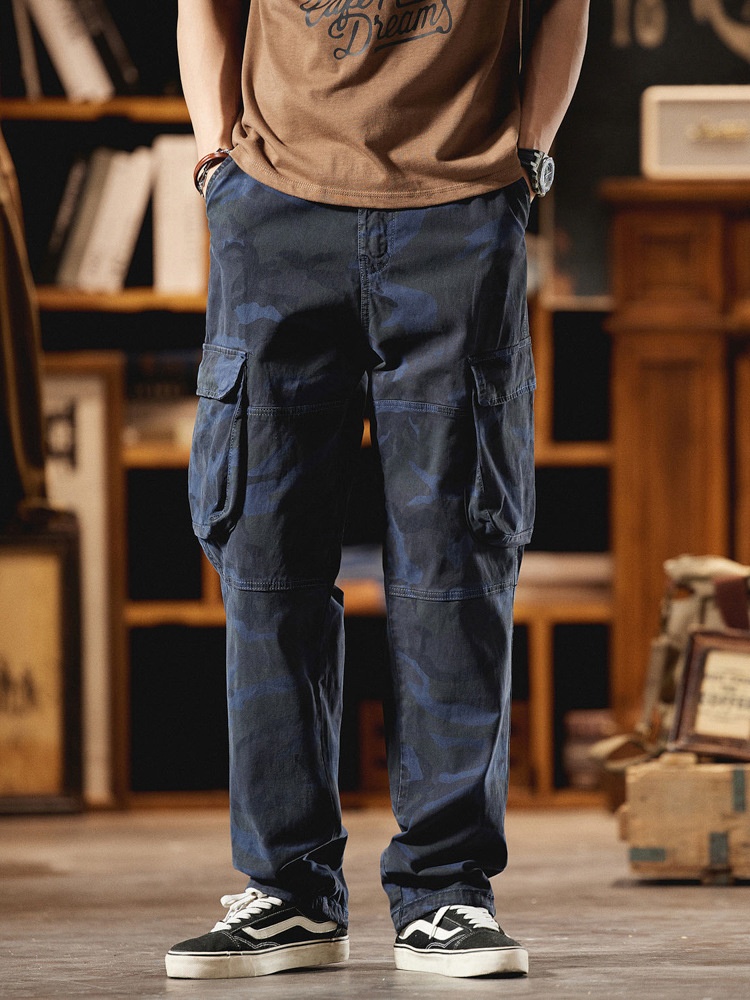 Vintage Camouflage Straight Leg Multi-Pocket Men's Cargo Pants for Casual Wear