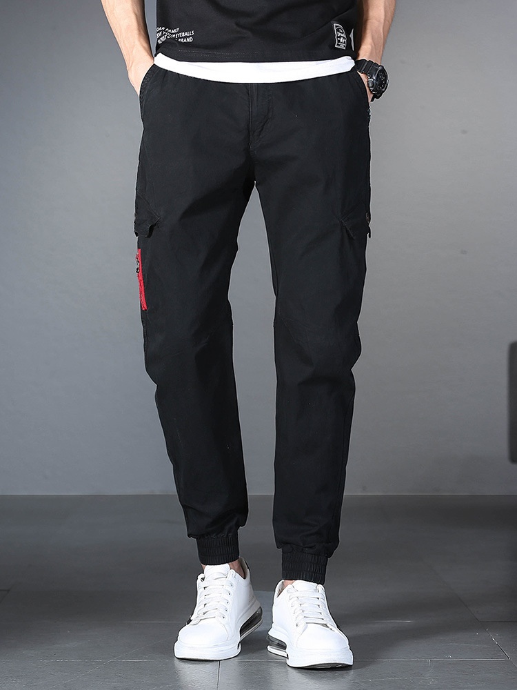 Minimalistische stretch vintage cargo broek met omslag voor heren, geschikt voor casual gebruik.