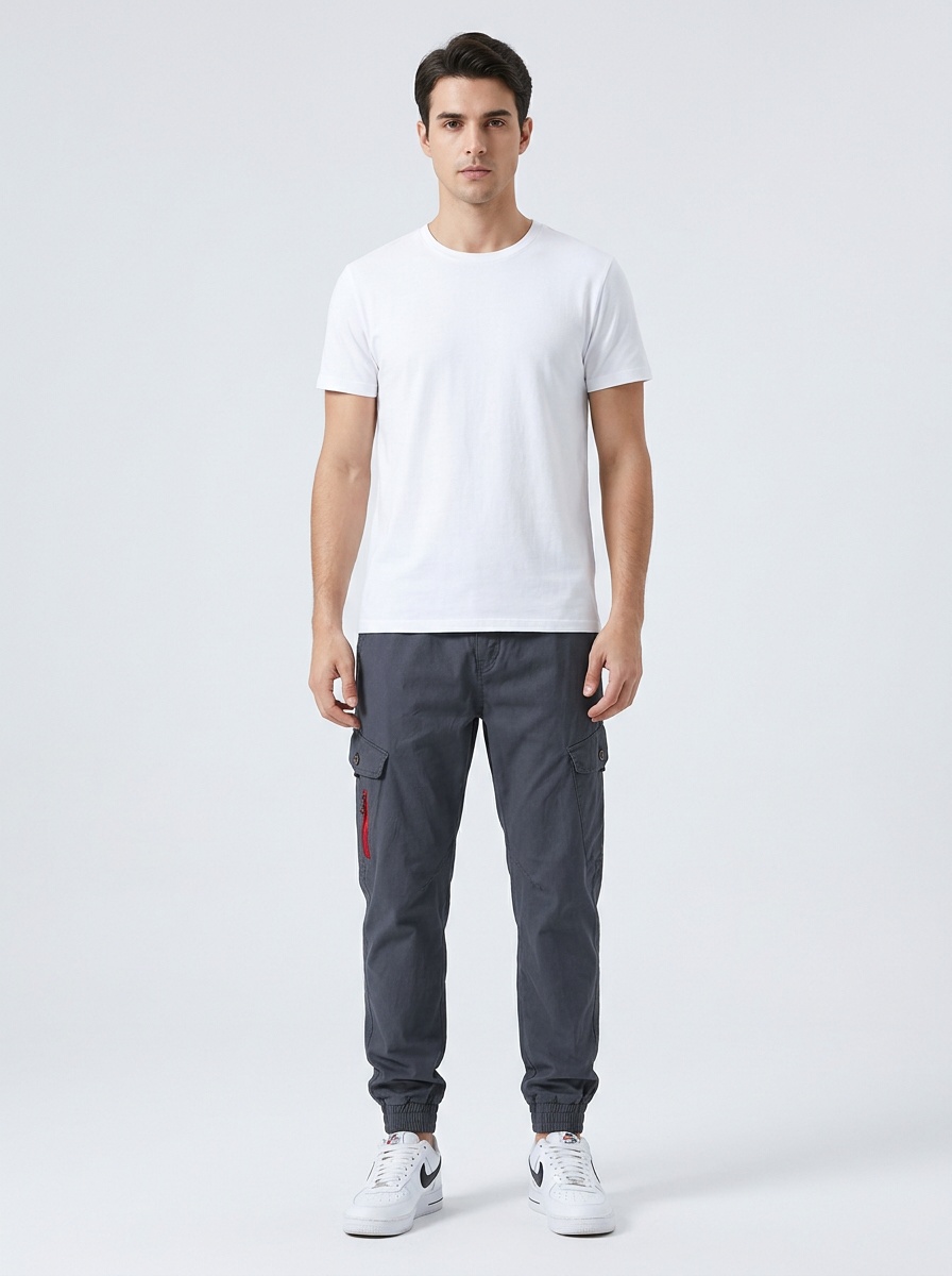 Minimalistische stretch vintage cargo broek met omslag voor heren, geschikt voor casual gebruik.