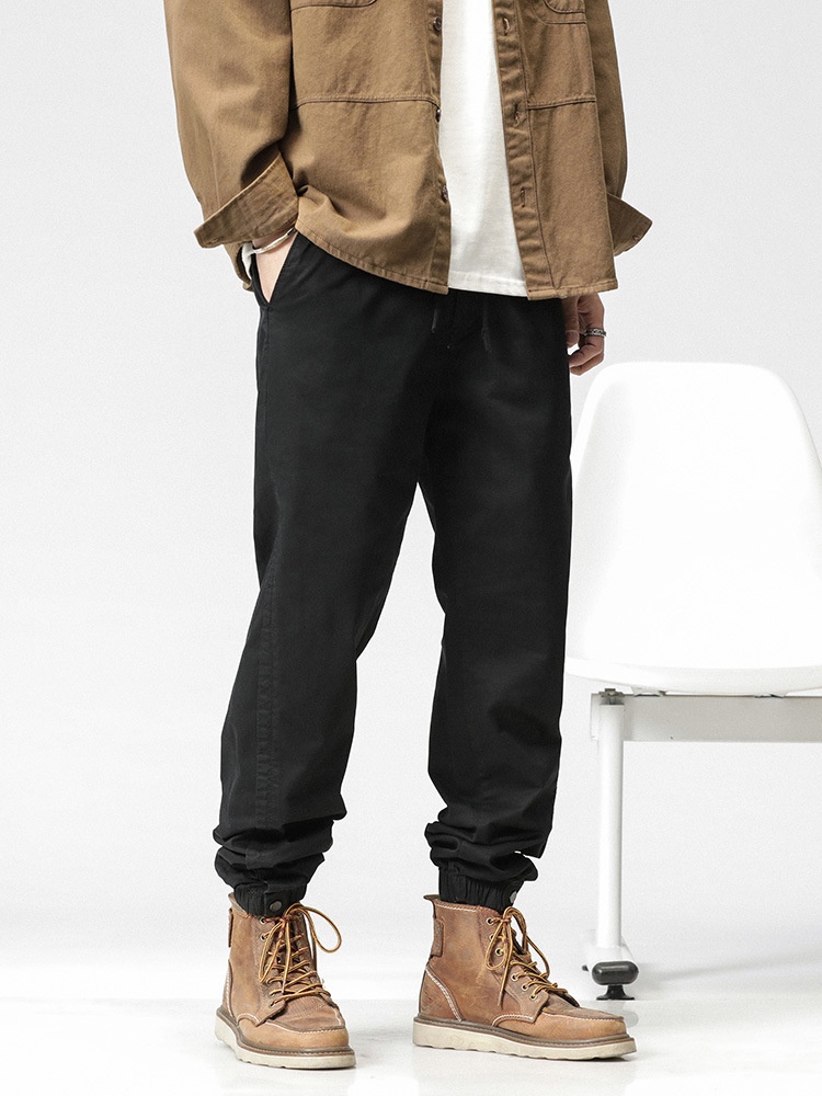 Leichte, dehnbare Herren-Cargohose mit Kordelzug im Bund für die Freizeit