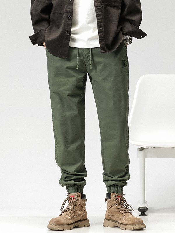 Leichte, dehnbare Herren-Cargohose mit Kordelzug im Bund für die Freizeit