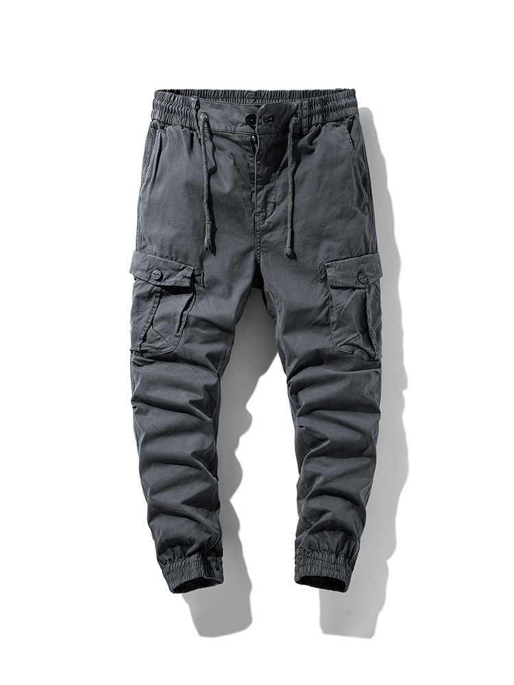 Pantalones cargo elásticos, versátiles y ajustados para hombre, ideales para uso casual.