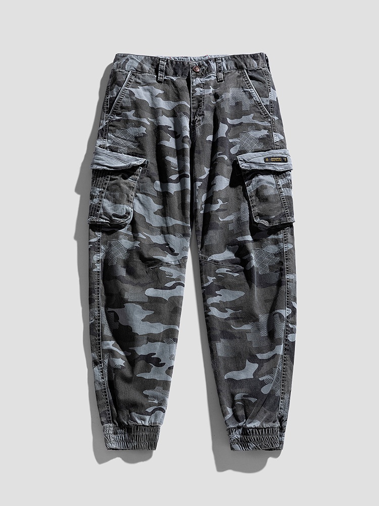 Pantalones cargo elásticos de inspiración vintage para hombre, ideales para uso casual en la calle.