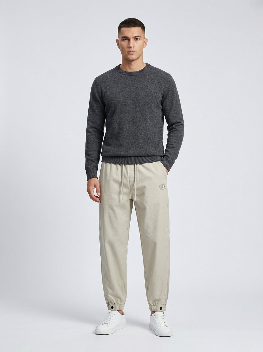 Schmal zulaufende Stretch-Cargohose für Herren, geeignet für Outdoor-Sportarten