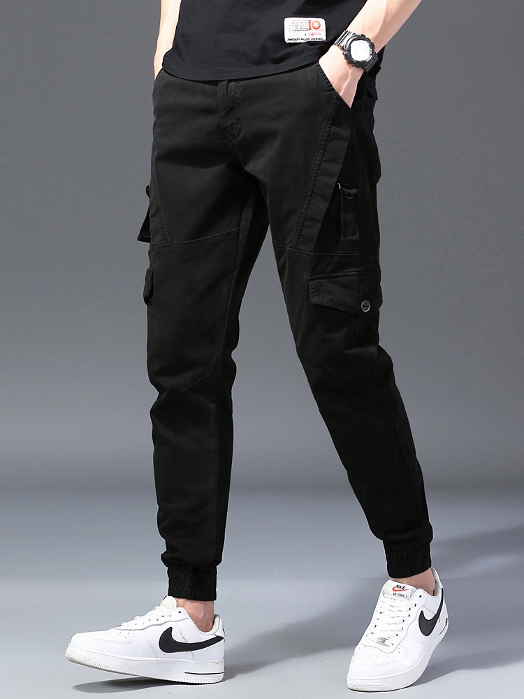 Tapered Stretch Fit Men's Cargo Trousers for Casual Athletic Wear