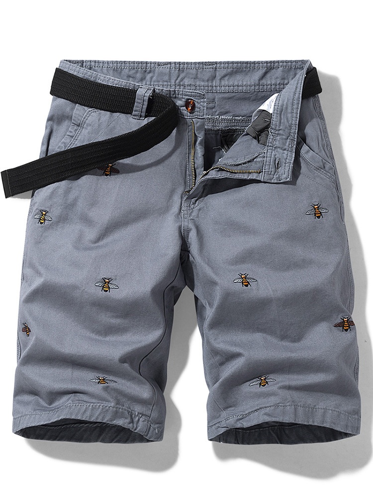 Vintage Embroidered Relaxed Fit Men's Cargo Shorts for Casual Wear (Belt Not Included)