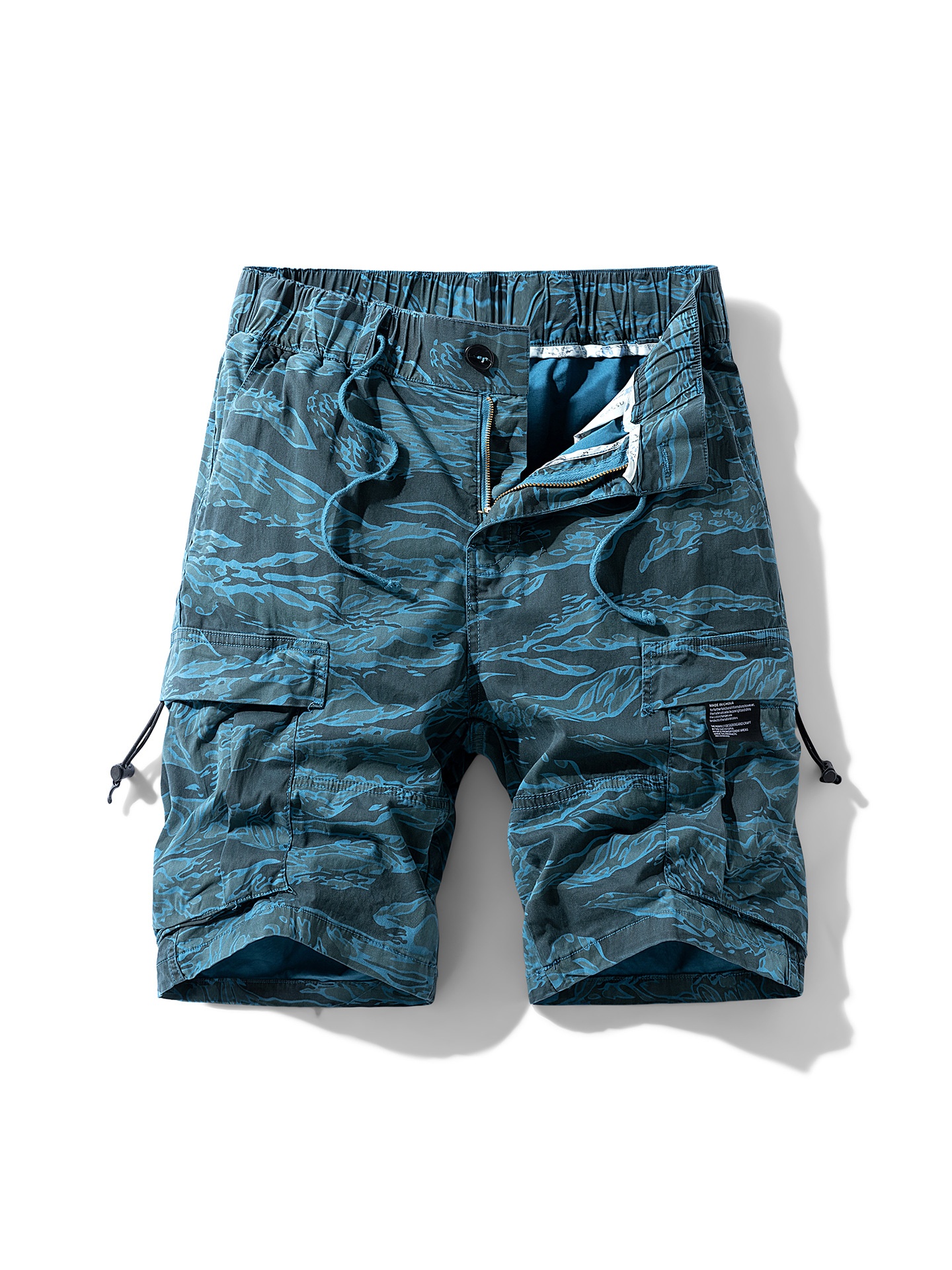 Relaxed Fit Athletic Men's Cargo Shorts for Summer Wear