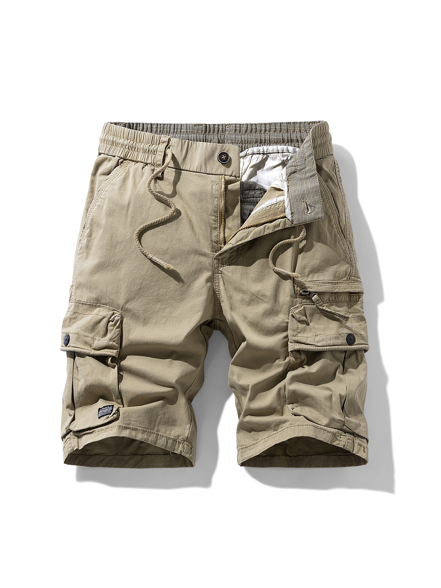 Simple Multi-Pocket Men's Shorts for Summer Casual Wear