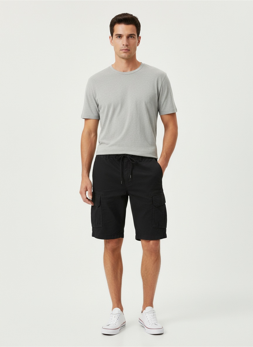 Multi-Pocket Mid-Rise Men's Shorts for Summer Casual Wear