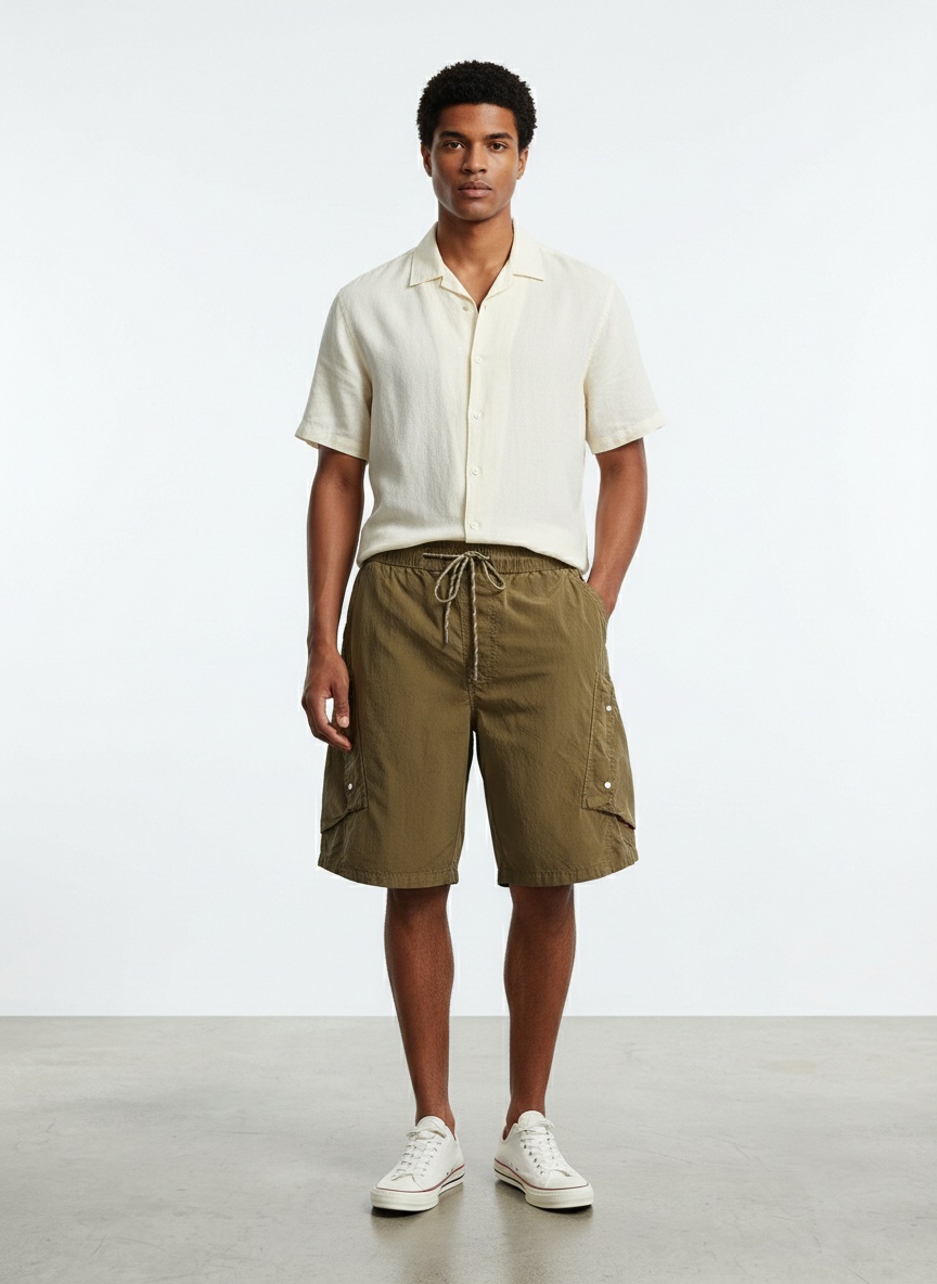 Relaxed Fit Wide-Leg Men's Cargo Shorts for Summer Casual Wear