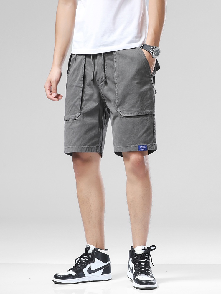 Relaxed Fit Sophisticated Men's Cargo Shorts for Summer Casual Wear