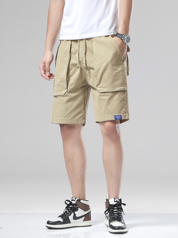 Relaxed Fit Sophisticated Men's Cargo Shorts for Summer Casual Wear