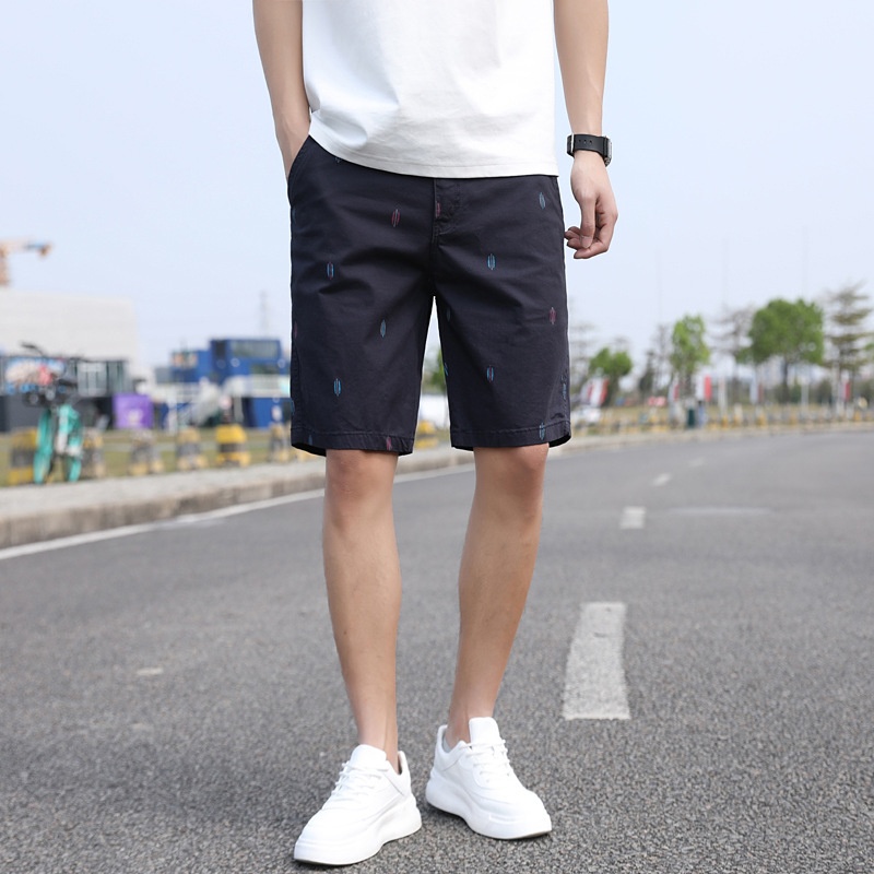 Relaxed Fit Streetwear Men's Cargo Shorts for Casual Summer Wear