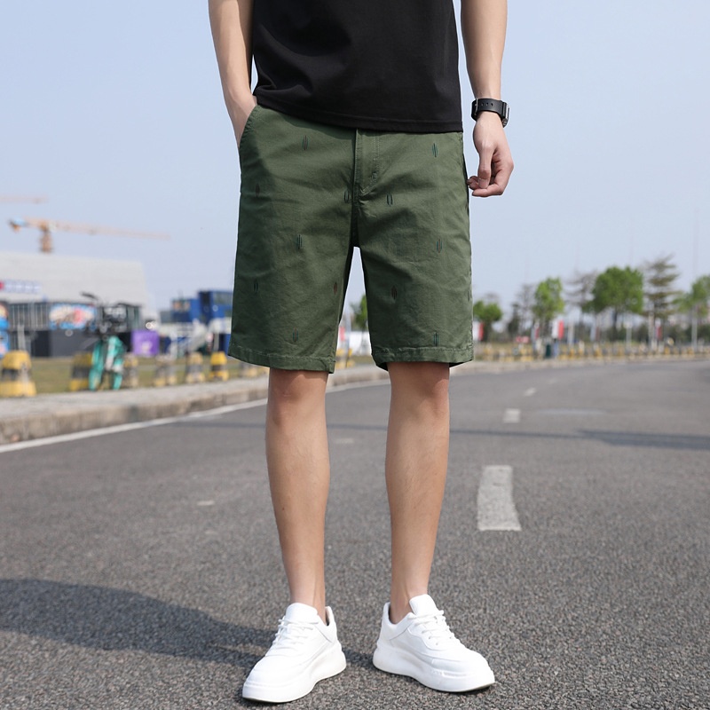 Relaxed Fit Streetwear Men's Cargo Shorts for Casual Summer Wear