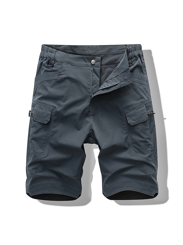 Fashionable Multi-Pocket Men's Cargo Shorts for Summer Casual Wear