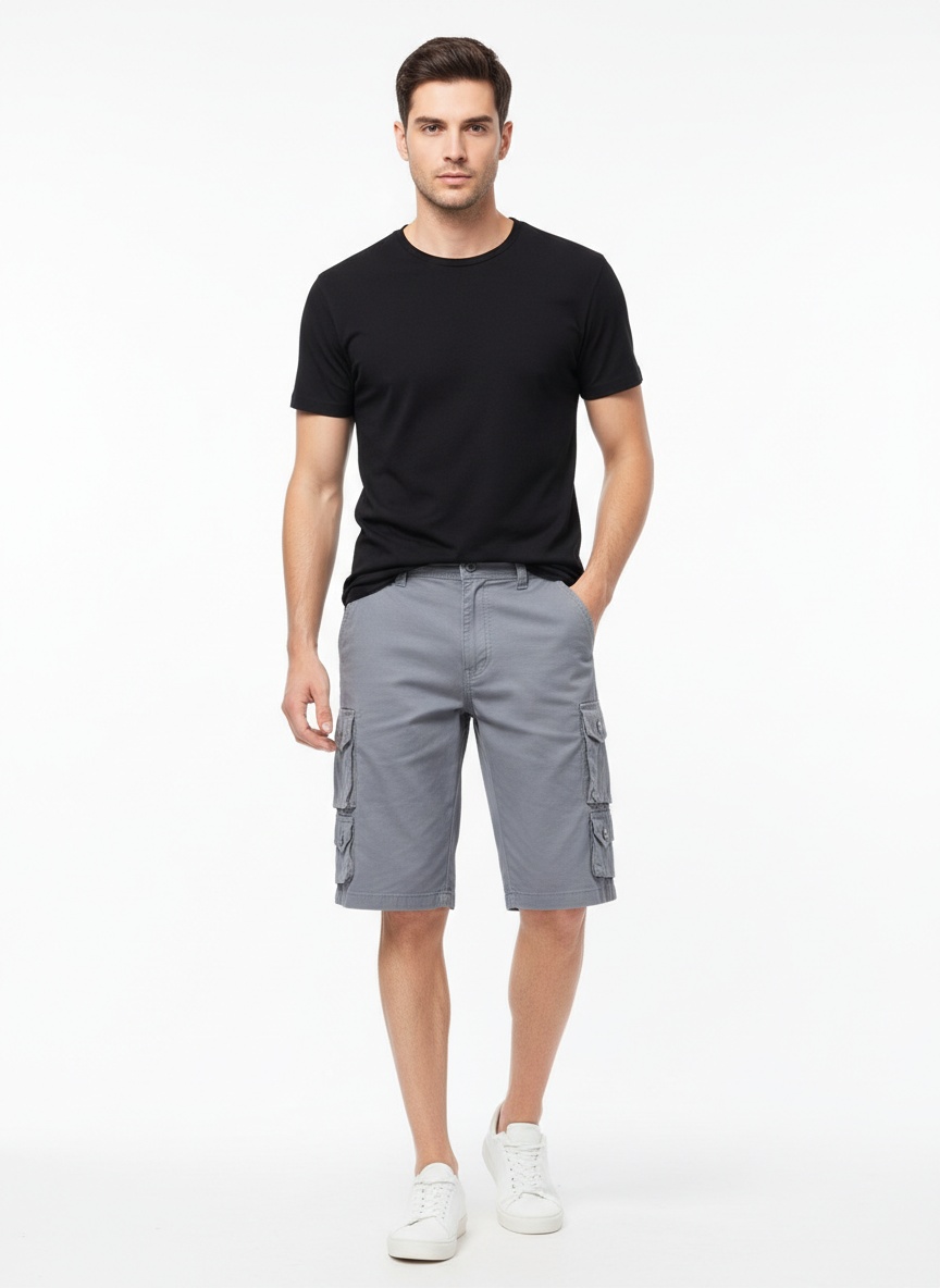 Pantalones cortos cargo multibolsillos de estilo funcional para hombre, ideales para exteriores en verano.