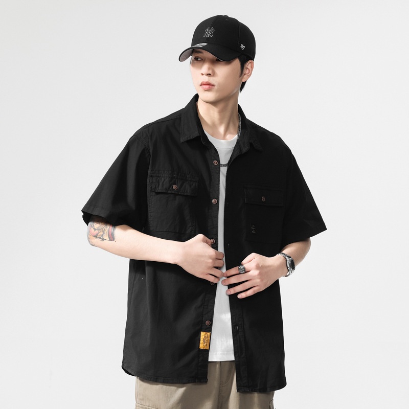 Short-Sleeve Relaxed Fit Men's Cargo Shirt for Summer Outdoor Casual Wear