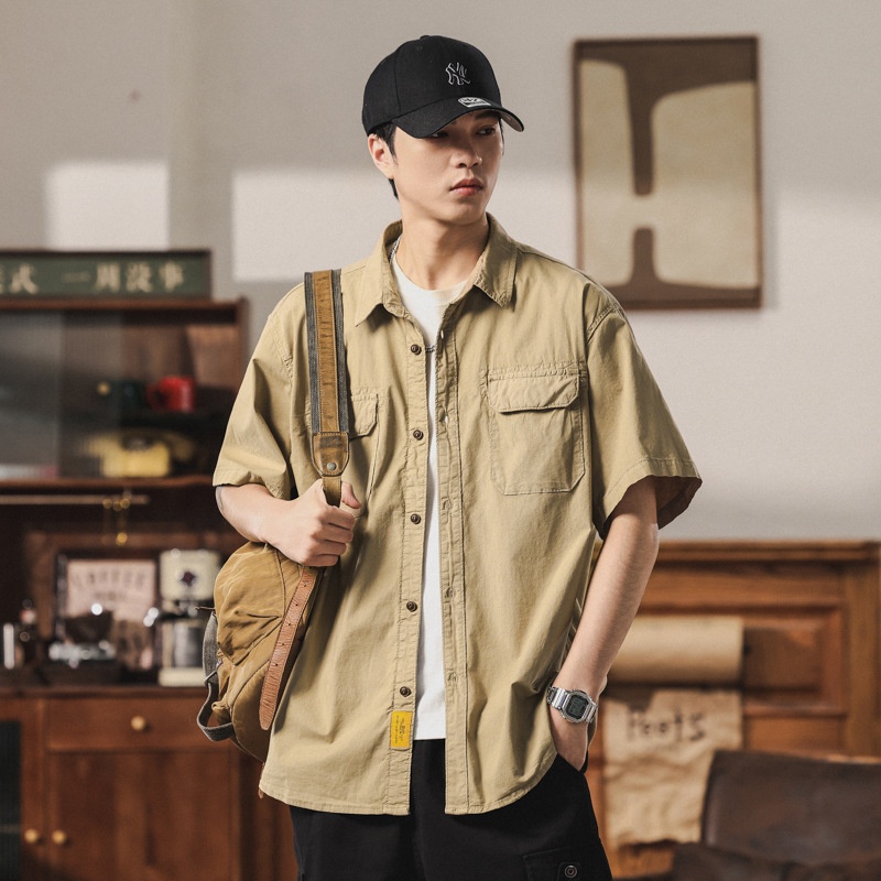 Multi-Pocket Cargo Short-Sleeve Men's Shirt for Summer Casual Wear