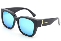 BS1725-0091_Black_Rectangular_Plastic_Driving Sunglasses_corner.jpg
