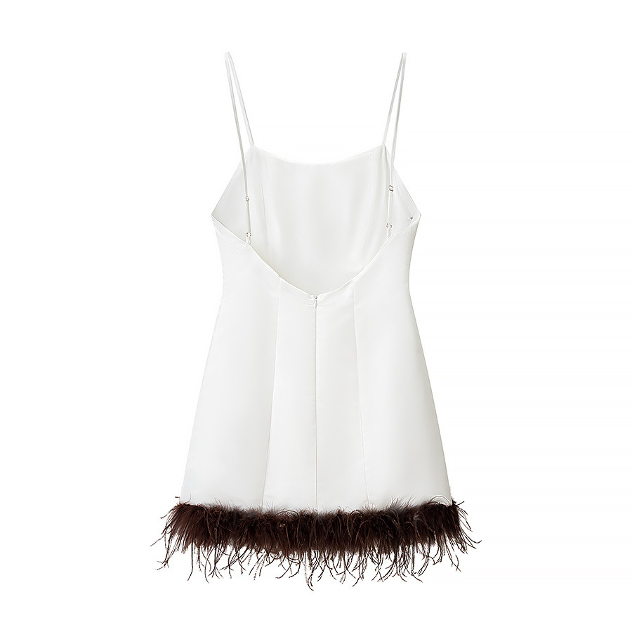 Vestido camisola con ribete de piel sintética - Elegante y versátil KUN-00107