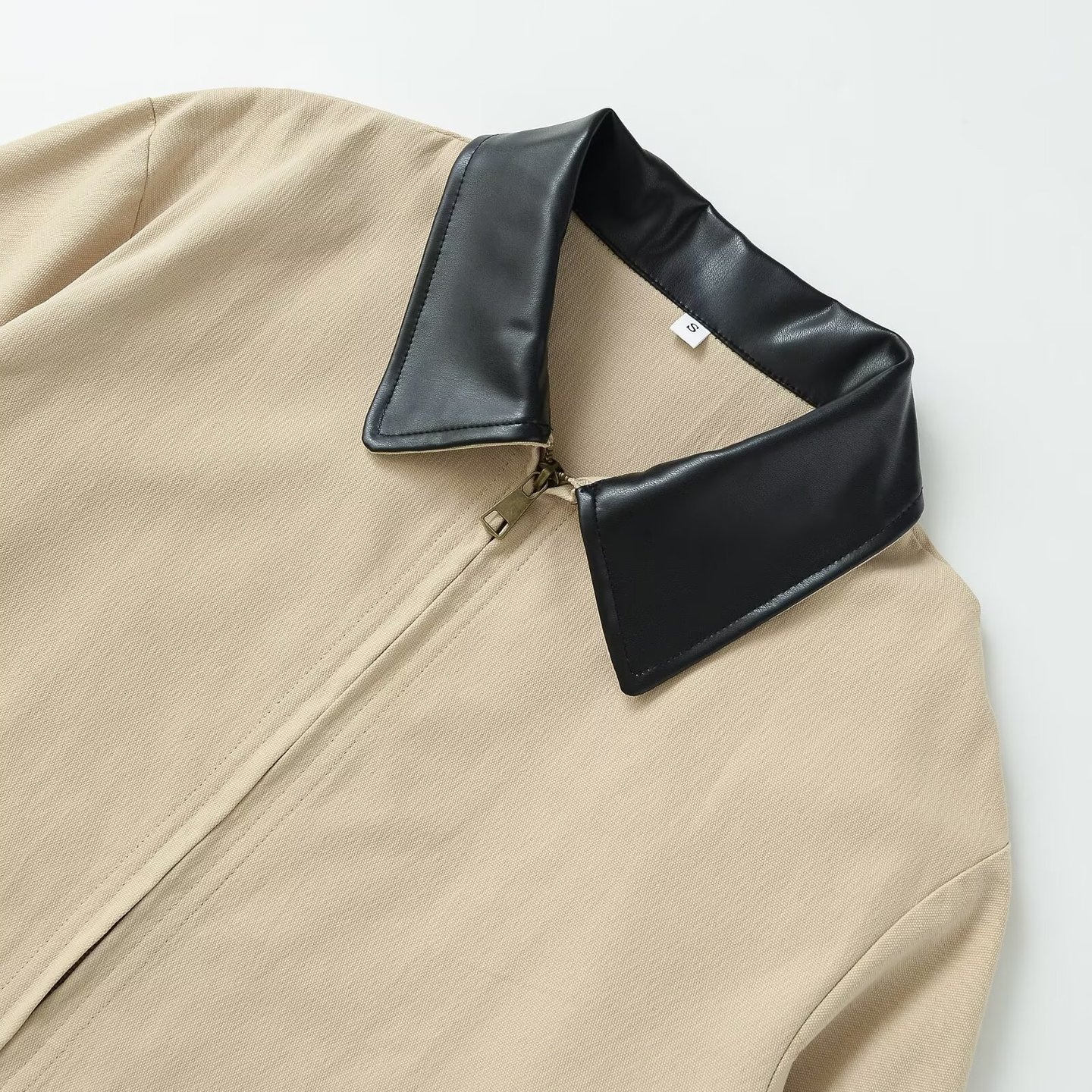 Giacca patchwork con revers in pelle, casual chic KUN-00129