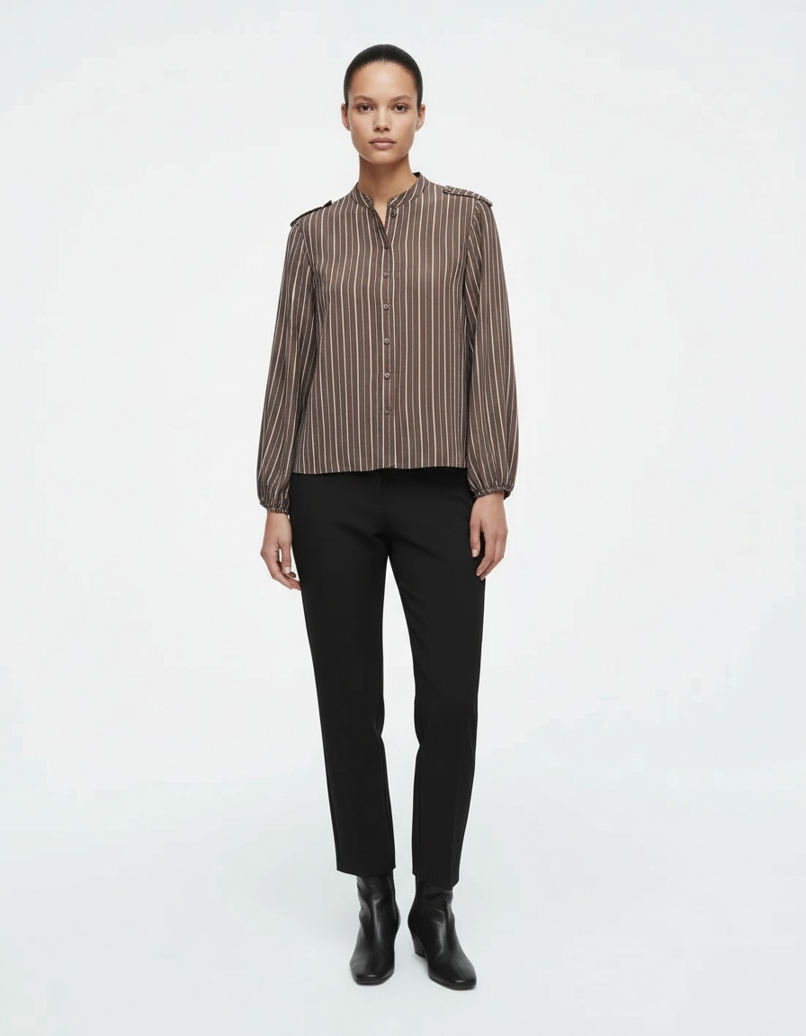 Camicia a maniche lunghe a collo alto a righe e stratificata KUN-00033